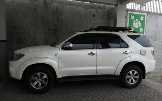 2nd Hand Toyota Fortuner 2006 Automatic Diesel for sale in Quezon City-3