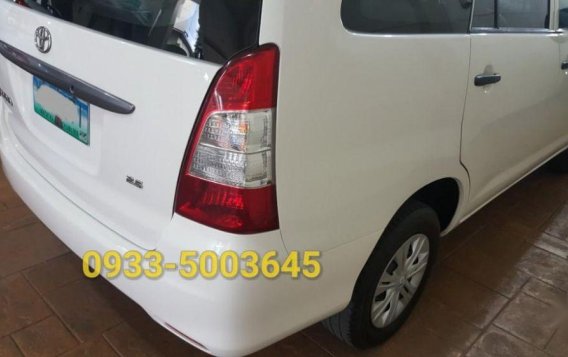 Selling 2nd Hand 2013 Toyota Innova in Manila-2