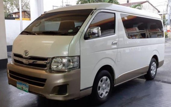 2nd Hand Toyota Hiace 2012 for sale in Caloocan-1