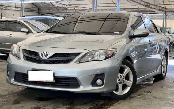 Selling 2012 Toyota Altis for sale in Makati-2