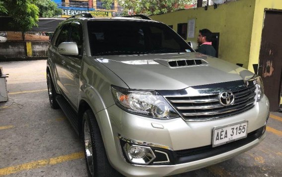 Selling Toyota Fortuner 2014 Automatic Diesel in Quezon City-3