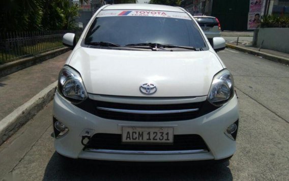 Selling 2nd Hand Toyota Wigo 2017 at 9000 km in Quezon City-3