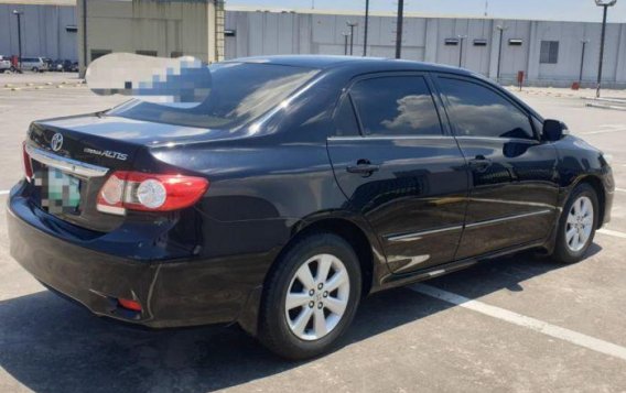 Selling 2nd Hand Toyota Altis 2013 in Quezon City-6