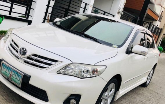 2nd Hand Toyota Altis 2011 for sale in Parañaque