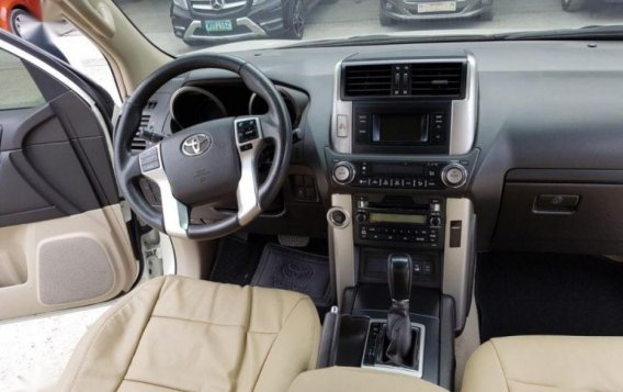2nd Hand Toyota Land Cruiser Prado 2010 Automatic Diesel for sale in Taguig-7