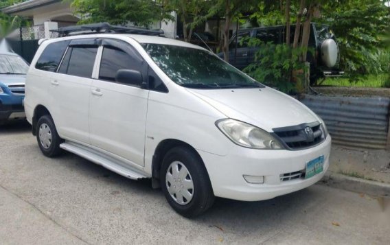Selling 2nd Hand Toyota Innova 2005 at 114000 km in Cainta-1
