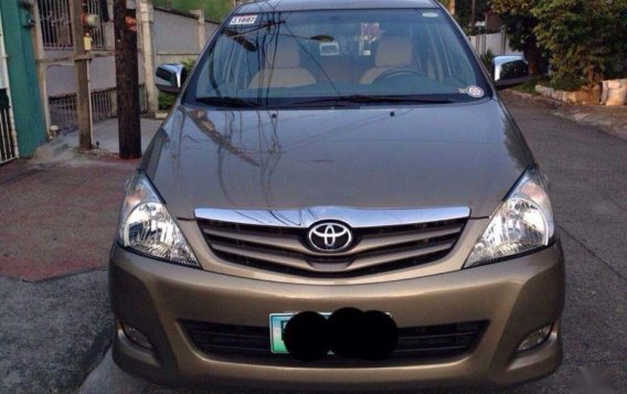 2nd Hand Toyota Innova 2011 Manual Gasoline for sale in Parañaque