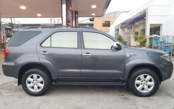 Selling 2007 Toyota Fortuner for sale in Quezon City