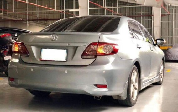 Selling 2nd Hand Toyota Altis 2012 in Manila-2