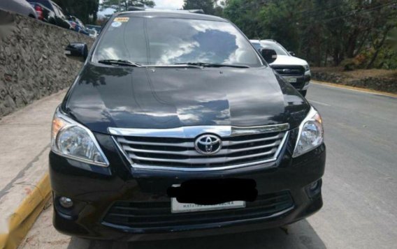 Selling Black Toyota Innova 2014 Manual Diesel in Paniqui-1