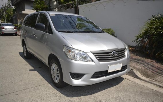 2nd Hand Toyota Innova 2015 Manual Diesel for sale in Quezon City-6