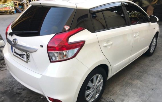 2nd Hand Toyota Yaris 2016 Automatic Gasoline for sale in Taguig-3