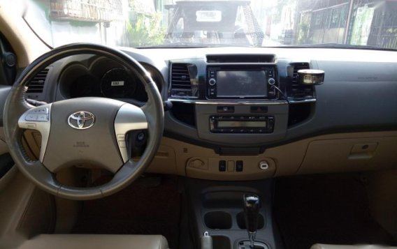 2nd Hand Toyota Fortuner 2013 for sale in Trece Martires-6