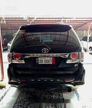 Selling Black Toyota Fortuner 2015 at 15967 km Diesel Automatic-2