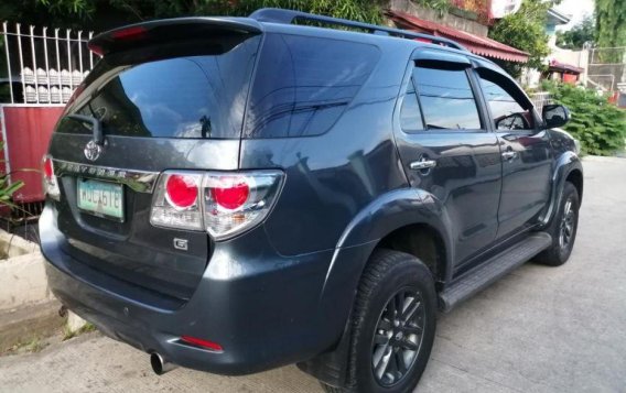 Selling Black Toyota Fortuner 2014 Automatic Diesel in Las Piñas-3