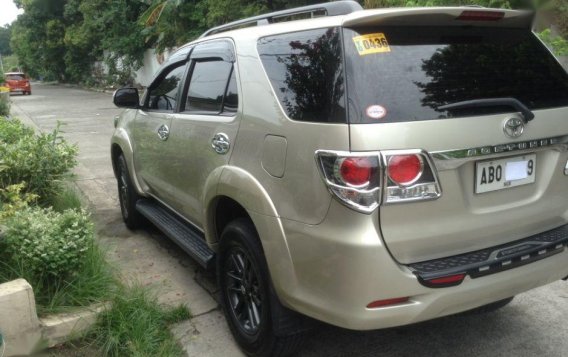 Selling Toyota Fortuner 2015 Automatic Diesel in Angeles-2