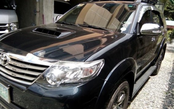 Selling 2nd Hand Toyota Fortuner 2014 in Baguio-2