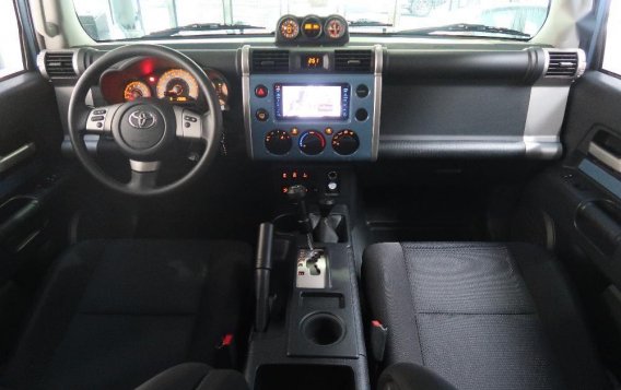 2nd Hand Toyota Fj Cruiser 2015 for sale in Quezon City-5