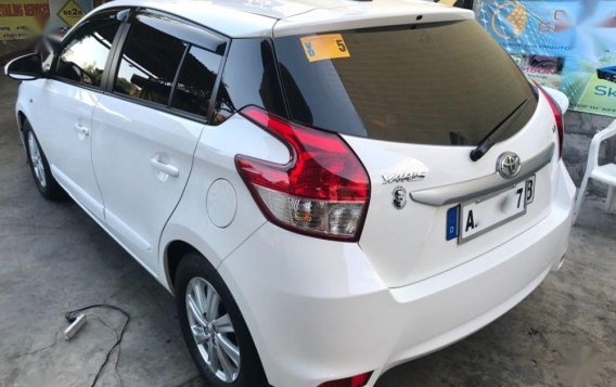 2nd Hand Toyota Yaris 2016 Automatic Gasoline for sale in Taguig-2