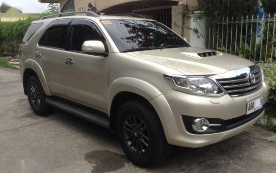 Selling Toyota Fortuner 2015 Automatic Diesel in Angeles-1