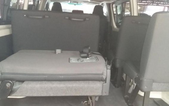 2nd Hand Toyota Hiace 2017 Manual Diesel for sale in Quezon City-6