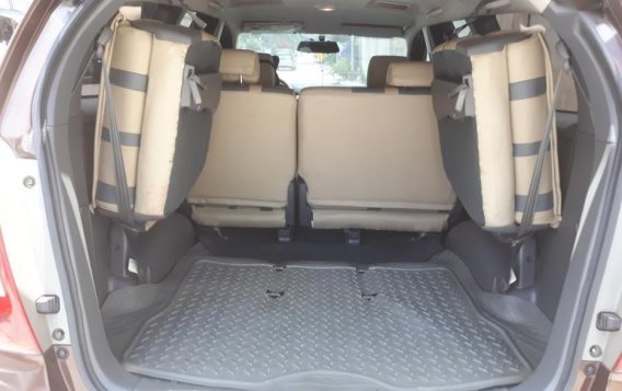 Brown Toyota Innova 2014 Manual Diesel for sale in Quezon City-8