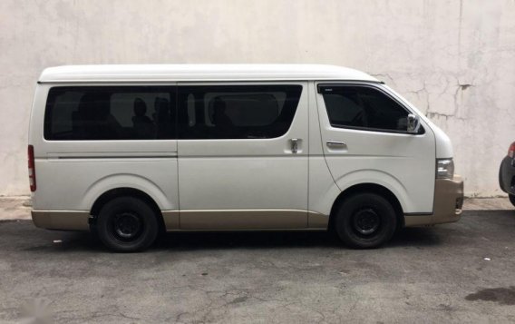 2nd Hand Toyota Hiace 2012 Manual Diesel for sale in Quezon City-4