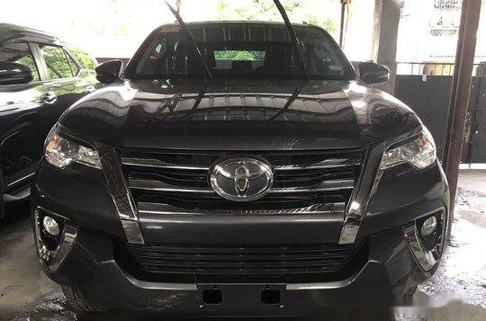 Selling Grey Toyota Fortuner 2018 at 1800 km in Quezon City