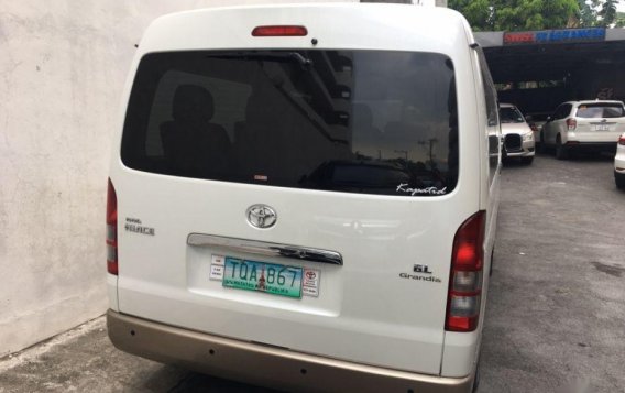 2nd Hand Toyota Hiace 2012 Manual Diesel for sale in Quezon City-3