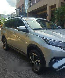 Selling Silver Toyota Rush 2018 at Gasoline Automatic-1
