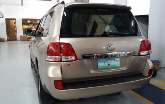 Selling 2nd Hand Toyota Land Cruiser 2011 in Manila-3