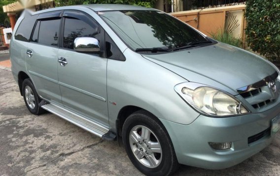 Selling 2nd Hand Toyota Innova 2006 Automatic Diesel at 91000 km in Las Piñas-1