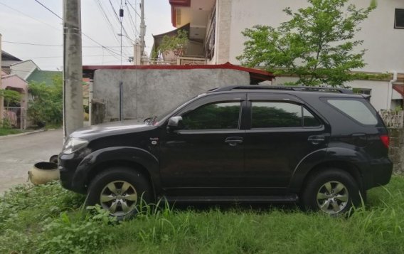 Selling 2nd Hand Toyota Fortuner 2006 in Manila-3