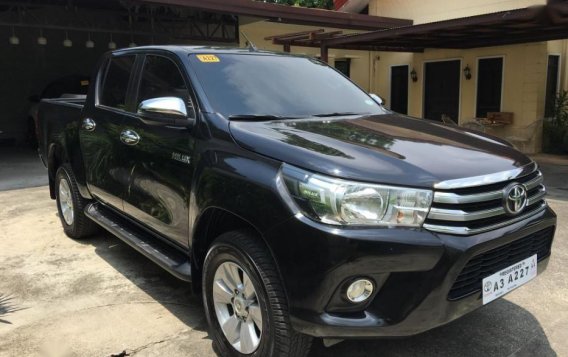 Selling 2nd Hand Toyota Hilux 2018 in Angeles-2