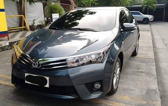 Sell Grey 2015 Toyota Corolla Altis at Automatic Gasoline at 43951 km in Pasig-2