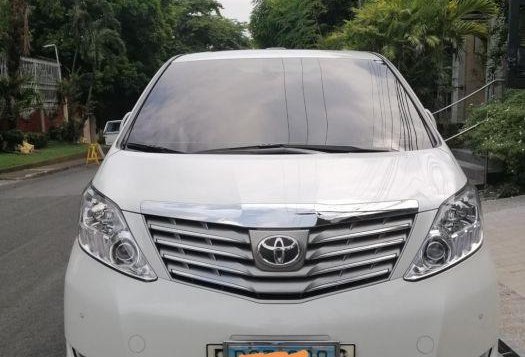 2nd Hand Toyota Alphard 2011 Automatic Gasoline for sale in Manila-2