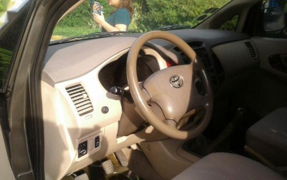 2005 Toyota Innova for sale in Quezon City-7