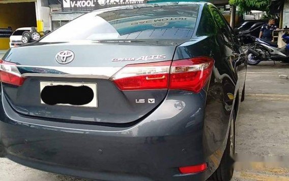 Sell Grey 2015 Toyota Corolla Altis at Automatic Gasoline at 43951 km in Pasig-5