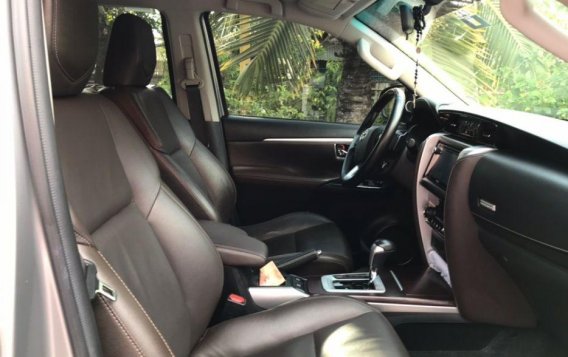 Selling Toyota Fortuner Automatic Diesel in Tanauan-1
