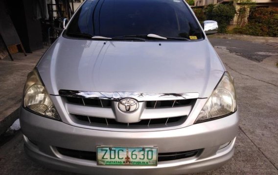 Sell 2nd Hand 2006 Toyota Innova Manual Gasoline at 120000 km in Parañaque-2