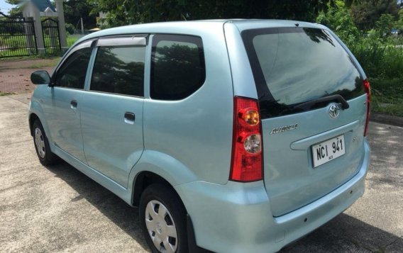 Selling 2nd Hand Toyota Avanza 2009 in Cabuyao-3