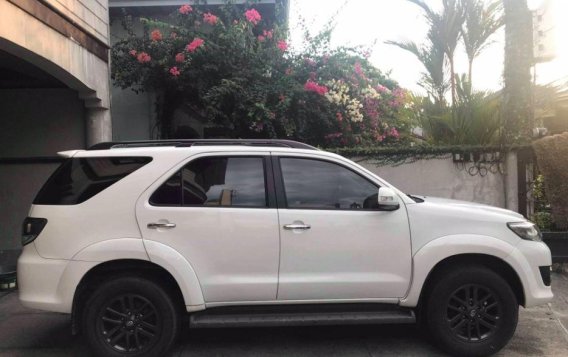 Selling 2nd Hand Toyota Fortuner 2015 in Quezon City-4