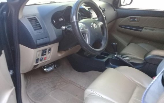 Selling Toyota Fortuner 2014 Automatic Diesel in Parañaque-4