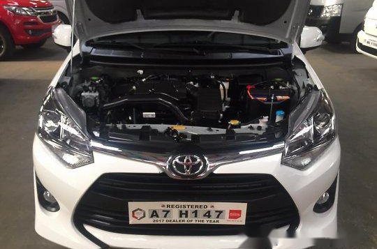 Selling Toyota Wigo 2018 at 6000 km in Marikina-9