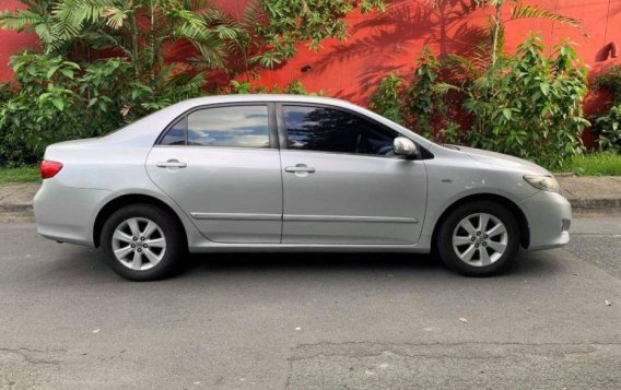 2nd Hand Toyota Altis 2009 Automatic Gasoline for sale in Quezon City-2