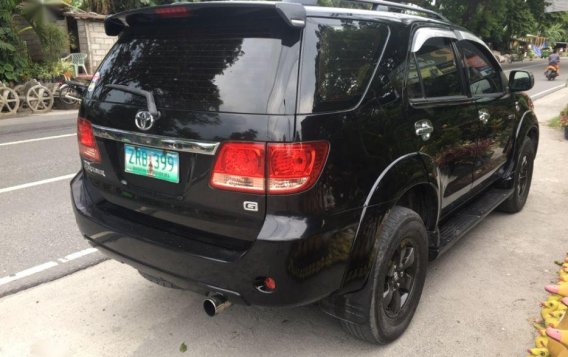 2nd Hand Toyota Fortuner 2008 Automatic Diesel for sale in Victoria-1