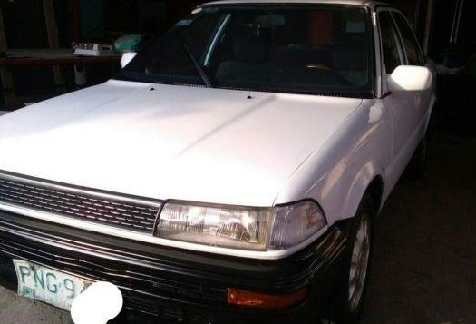 2nd Hand Toyota Corolla Manual Gasoline for sale in Marikina