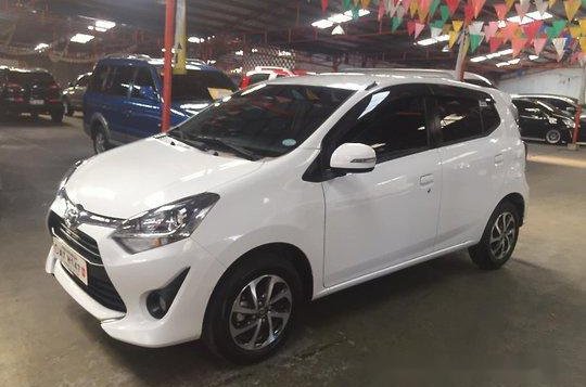 Selling Toyota Wigo 2018 at 6000 km in Marikina-2