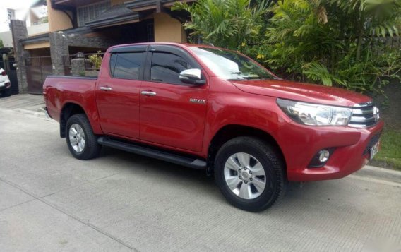 Selling 2nd Hand Toyota Hilux 2016 in Paranaque