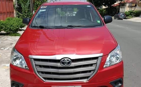 Red Toyota Innova 2016 for sale in Marikina